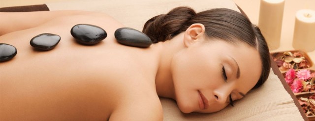 hot-stone-massage-taylor-mi-1040x400